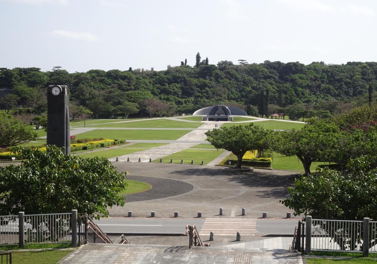 Minshuku Itoman Bettei Goyukkuri Hotel Exterior foto